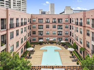 Camden Plaza — Modern Houston Apartments in Upper Kirby photo 13