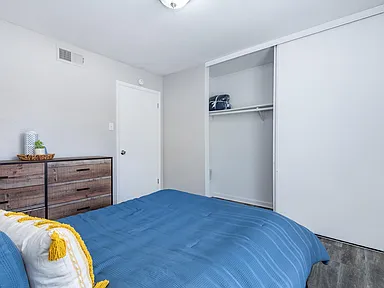 Cypress Parc — Spacious Houston 2 & 3 Bedroom Apartments photo 16