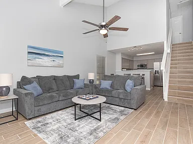 Blakemore Townhomes — Renovated Houston Townhome Living photo 1