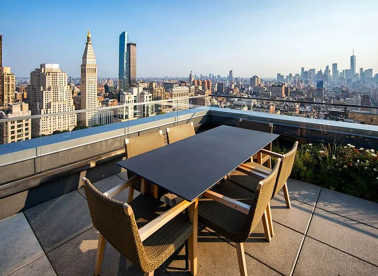 The Capitol at Chelsea — Luxury Manhattan Apartments photo 9